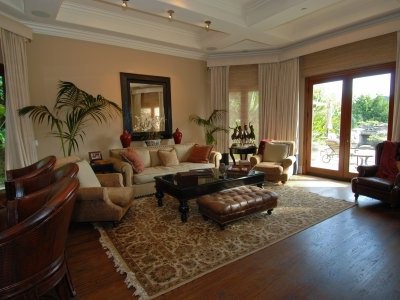 home4300.jpg